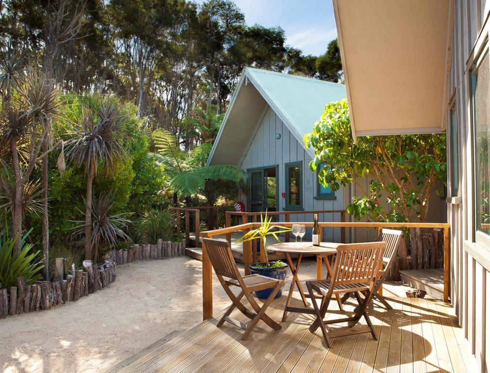 อวารัว ลอดจ์ Hotel Awaroa Bay ภายนอก รูปภาพ